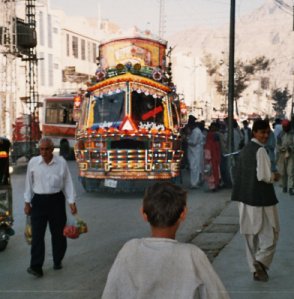 Pakistanischer Bus